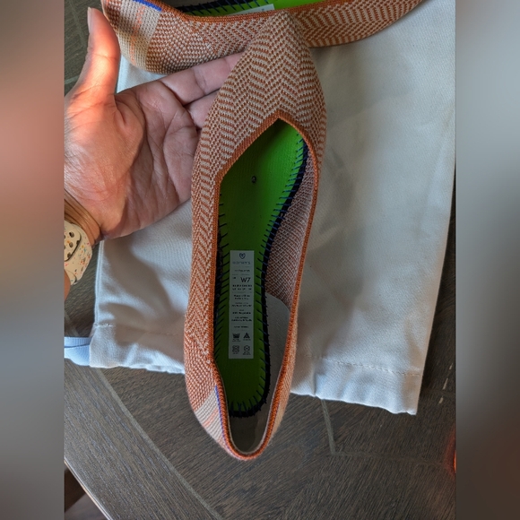 VHTF: Ltd Ed Rothy’s ➤ The Point Merino Wool Ballet Flat ➤ Camel Herringbone ➤ 7 - Picture 13 of 16